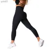 Tracksuits voor dames NVGTN NAADLOWESLOSSE SPANDEX CONTOUR 2.0 NAADLOZE LEGGINGS Women Soft Training Panty Fitness Outfits Yoga -broek Hoge taille Gym Wearl231017