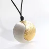 Girocollo Amorcome Tai Chi Yin Yang Collana a catena lunga con corda per uomo Donna Collane con ciondolo tondo a contrasto Gioielli per coppie di moda