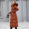Kadınlar aşağı parkas kış ceket kürk yaka kapşonlu pamuklu yastıklı uzun ceket Kore gevşek sıcak kalışlı çıkış giyim 231017