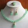 Mooie mode-sieraden 2 kleuren groene jade ketting ring oorbel set vergulde hele kristallen kwarts steen320P