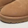 Botas de nieve estilo australiano para niñas, lindas zapatillas de algodón, impermeables, sin cordones, botas de cuero de piel de oveja para niños, marca Momen, zapatos de diseñador Ivg 36-40