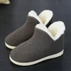 Pantoufles Famille unisexe daim maison pantoufles hommes peluche chaussures chaudes anti-dérapant fourrure fourrure Faux daim marque pantoufles homme femmes velours chaussures 231016