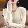 Kobiety dla kobiecych koszulki 2023 Kobiety swetra swetra Koreańska Koreańska luźna zamek z kapturem swobodny kaszmirowy kasztanowy Karbitne damskie damskie płaszcz 231016