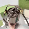 2023-Bucket Bags Leather Designer Luxurys Handväskor Designers Mini Crossbody Bags Womens Shoulder Ladies Fashion Classic Pures