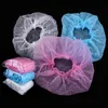 Dusch Caps PCS Non-Woven Disponible Dusch Cap Pleated Dust Cap för damer och män för Spa Salon Beauty Hair Hygiene Accessories 231013