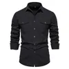 Camicie Casual da uomo camicia da taschino in cotone per uomo tinta unita Slim manica lunga stile coreano 2023 top militare autunnale