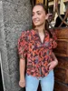 Arbetsklänningar designers silke tropisk blommor/växt tryck blus/midi kjol set boho vintage puffy halva ärm Ruched casual vacay skjorta