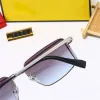 Designer Polariserade solglasögon för kvinnors strandsolglasögon Mens UV400 Luxury F Solglasögon Fashion Ladies Glass Square Ornamental 2310174D