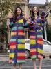 Urban sexy jurken regenbooggestreepte gebreide jurk voor dames in herfst en winter Frans high-end gevoel gecombineerd met dopamine lange trui-rok 231017