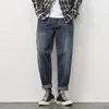 Mäns jeans 2023 Fashion Straight Fit Autumn Winter Denim Pants Lose Korean Style Long Trousers Male Pantalon Homme