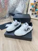 Spring Nowe przybycie kobiet i męskie luksusowy projektant Piękny sneaker Casual Designer Womens i Mens UE Rozmiar 35-45