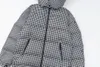 Męskie płaszcze zewnętrzne o rozmiarach plus jesienne zima cienki wyściełana kurtka ciepła prosta luźne guziki podzielone po obu stronach pikowany płaszcz W33R
