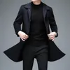 Wollmischungen für Herren, britischer Stil, elegante Herrenmäntel, Herbst-Winter, schwarz, grau, einreihig, Schafwollmischung, Overocat, Herren-Business-Outfits 231017