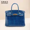 Nilo Light Platinum Luxury Women's Crocodile Borsa Piatto lucido Bag di cucito a metà mano Tendenza di 30 anni La stessa borsetta