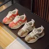 Stiefel Designer Casual Sneakers Schuhe für Kinder Mädchen Jungen Atmungsaktive Kleinkind Sport Rutschfeste Läuft die ganze Saison 2023 231017