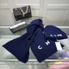 Luxury Brand Designer Hats 2023 New Classic Set Hats and Scarves Fashion Warm Knit Scarves
