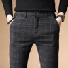 Plaid byxor män 2020 Summer Business Dress Slim Fit Skinny Trousers Mane Cheap Clearance Casual Stretch Vintage Black Work Pants261C