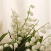 装飾的な花6フォーク人工花ブルーベルリリーブーケグリーンブランチホームウェディングオフィスパーティーパーティーリースアクセサリー