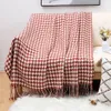 Battaniye modern basit atış battaniye siyah ve beyaz avcı dekor kanepe el yatağı havlu bayrağı yumuşak eşarp püskül 231017