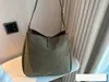 高級デザイナーバッグホーボー財布女性ショルダーバッグデザイナートートバッグカウハイドショッピングバッグ