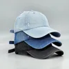 Casquettes de balle 2023 Été Blanc Faire de vieux trous Baceball Jeans Chapeaux de baseball Sports de plein air Femmes Homme Snapback Denim