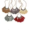 Pendentif Colliers Boho Style 2023 Collier de gland Femmes Mode Bijoux Corde Chaîne Collier Automne et hiver Pull