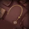 Collana con pendente quadrato tridimensionale scavato in oro Design geometrico lussuoso Bracciale con fibbia OT intagliato con orecchini di diamanti Anello spilla Gioielli LOS -01