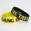 1 pc nova moda taylor gang ou morrer cor cheia de tinta silicone pulseira larga pulseiras pulseiras banda para dar presente sh14212321