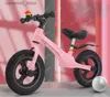 Vélos Ride-Ons vélo équilibré pour enfants scooter sans pied marcheur à deux roues 2-3-6 ans bébé garçon Yo-yo Q231017