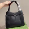 حقيبة الكتف المصمم حقيبة يد جلدية ناعمة حقيبة صدر المرأة العلامة التجارية الفاخرة العلامة