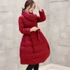 Trenchs de femmes manteaux 2023 Parkas d'hiver veste rembourrée en coton rouge femmes mode coréenne mi-longueur manteau chaud femme vêtements lâche pardessus