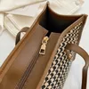 Exquisite Abendtaschen Koreanische Frühlingsmode Damenhandtasche Vielseitige Ge-Einkaufstasche Plaid Schal Schulter 230828