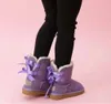 2024 Nuovi stivali Stivali per bambini Australia Scarponi da neve Designer Scarpe per bambini Inverno Classico Ultra Mini Boot Botton Neonati maschi Stivaletti alla caviglia Kid Pelliccia scamosciata31