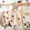 Vest Kindertrui Herfst Meisje Aardbei Gebreid Vest Baby Schattig Jasje Peutermeisje Winterkleding Kinderen Herfsttruien 231016