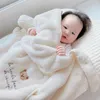 Quilts Coral Fleece born Blanket for Baby Stroller Sling Cover Bear Bunny Fall Winter born Swaddle Wrap Infant Sleeping Quilt 231017