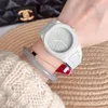 Horloges Creatief en modieus siliconen quartz horloge met grote wijzerplaat voor dames Koreaans snoepkleurig waterdicht staal Relogios Femino