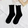 Chaussettes tendance pour femmes, couleur bonbon, mode japonaise, à volants, Kawaii, unies, respirantes, fraîches, pour filles