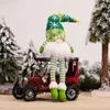 新しいクリスマスシーンの装飾の小道具照らされた座っている姿勢ニット森林男人形装飾品卸売