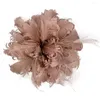 Spille Regalo Spilla di design Pin Piuma marrone Fiore Fermacapelli fatto a mano per le donne Accessori Banchetto Matrimonio Tea Party Gioielli