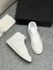 Berömda utomhus casual skor herrar b-skate high top sneakers tränare plattform sneaker multicolor spetsen lace-up skate skor hög topp mode löpande sko storlek 38-46 med låda