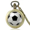 Montres de poche mode Football Design verre Cabochon montre à Quartz Vintage hommes femmes noir pendentif collier chaîne heures horloge
