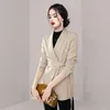 Trajes de mujer 2023 Otoño Primavera Señoras Oficina Blazer Abrigo Diseñador Moda Mujer Cuello con muescas Sólido Cordón Cinturón Ropa de trabajo Traje Outwear