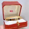Bracelet de mode de haute qualité en acier inoxydable Bracelets célèbres créateurs de luxe marque bijoux pour femmes Couple vis amour 6m214k