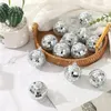 Cadeau Wrap 30 PCS Disco Mirror Balls 2 pouces Boule de miroir réfléchissante Boule suspendue pour la fête de l'arbre de Noël Décorations pour la maison 231017