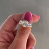 Vintage Boutique 3ct Oval Diamond 10K Solid White Gold Moissanite Pierdzież zaręczynowa Weddna Biżuter Bridal Minesanite Pierścień Moissanite