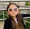 Gafas de sol Moda Niños Bling Gafas de sol Boy Girls Producto de tendencia de alta calidad Overzied Baby Beach Gafas Party UV40 231017