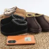 Pantoufles Tasman pour enfants en bas âge, sandales Uggies tressées Tazz, chaussures pour bébé, diapositives en fourrure de châtaigne, peau de mouton, peau de mouton, classique, Ultra mini botte, mules d'hiver, Australie DF377