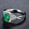 Bagues de cluster magnifique carré en forme de zircon cubique vert bague de mariage pour les femmes anniversaire fête tempérament accessoire bijoux à la mode