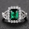 Bagues de cluster magnifique carré en forme de zircon cubique vert bague de mariage pour les femmes anniversaire fête tempérament accessoire bijoux à la mode