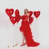 Vestidos de fiesta Noche de tul rojo clásico para cumpleaños Po Shoot en capas con tren Mangas largas desmontables Volantes Navidad